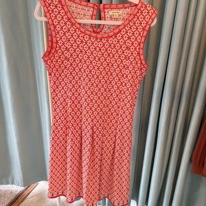 Max Studio Coral and White Patterned Sleeveless Dress